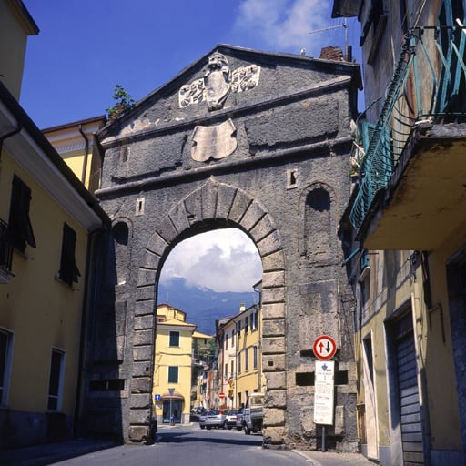 Porta Martana – Massa