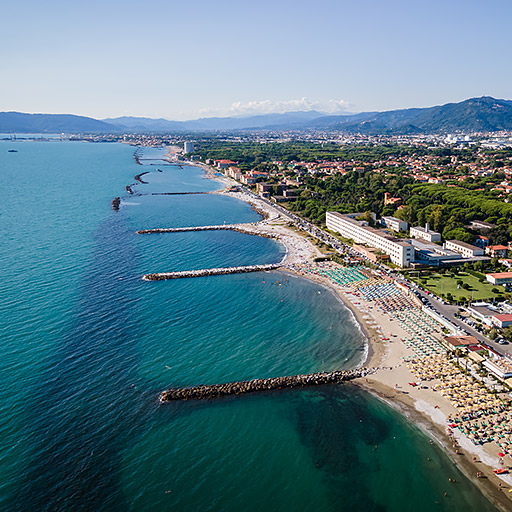Vista aerea di Marina di Massa