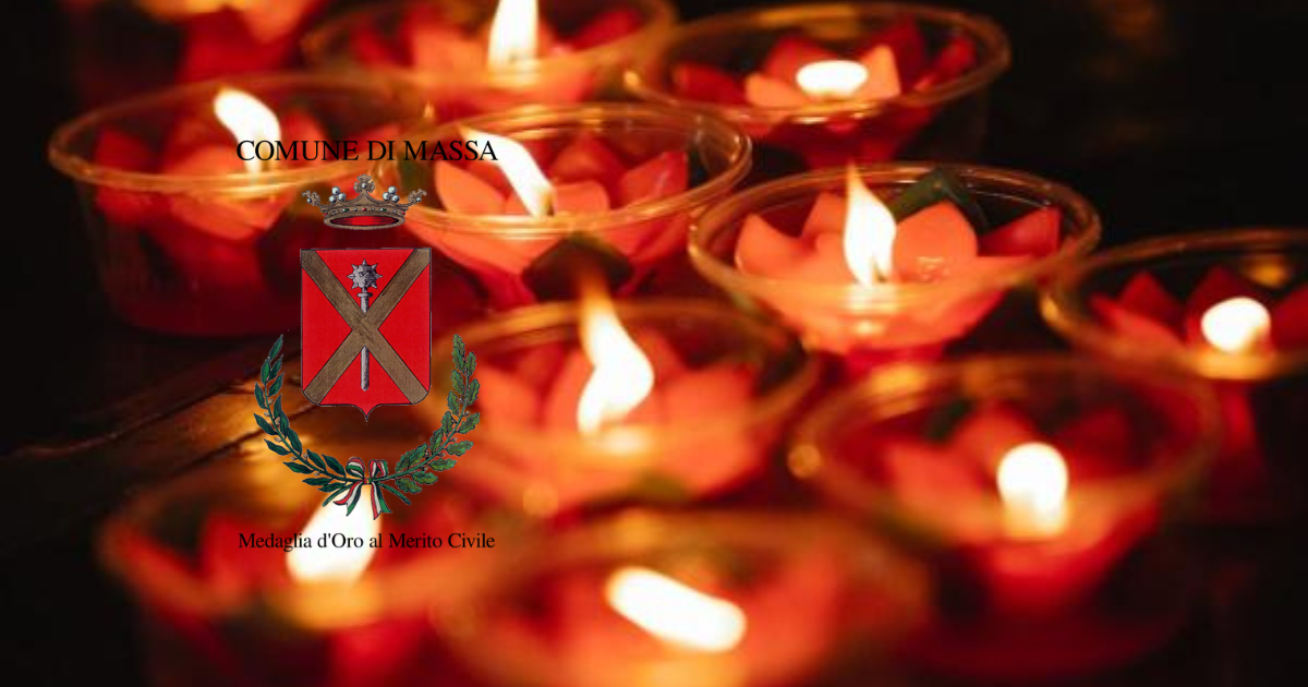 immagine simbolo fiaccole con logo Comune di Massa 